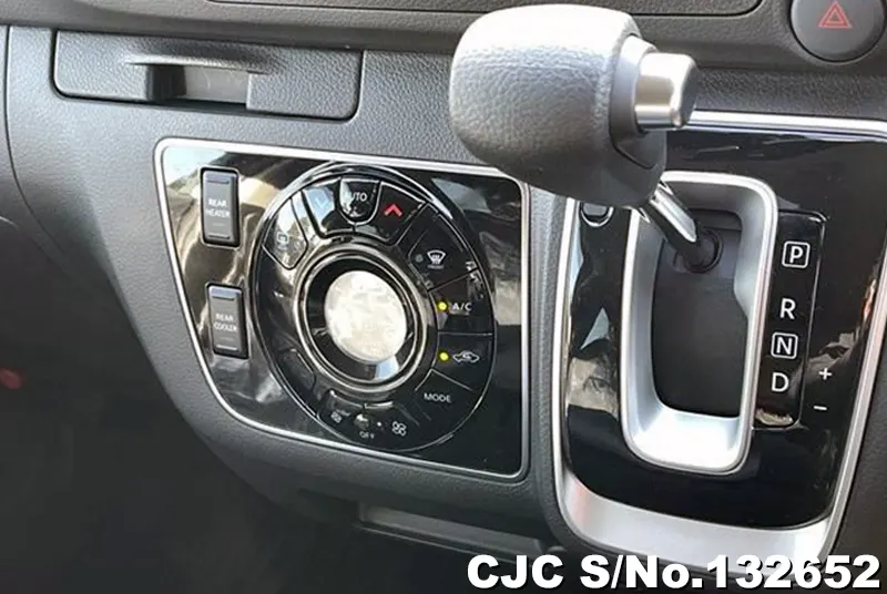 2026 Nissan / Caravan Stock No. 132652