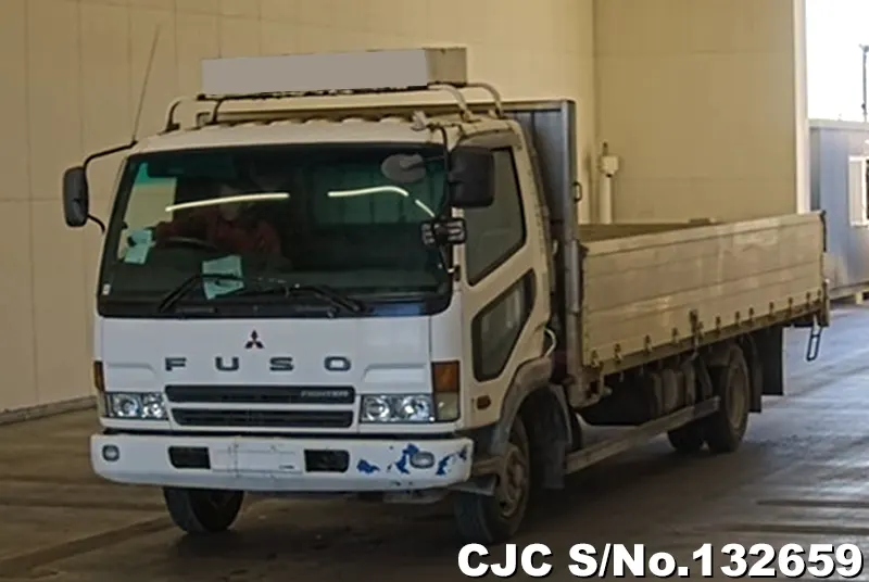 2001 Mitsubishi / Fuso Fighter Stock No. 132659