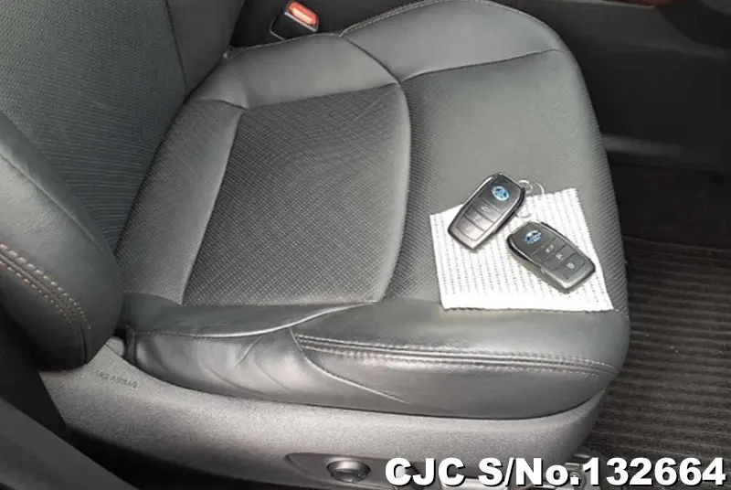 2020 Toyota / Harrier Stock No. 132664