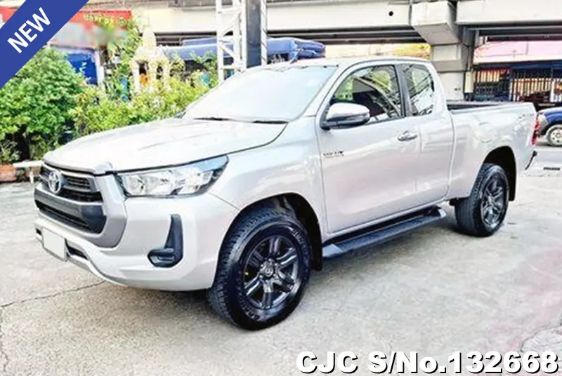 2020 Toyota / Hilux / Revo Stock No. 132668