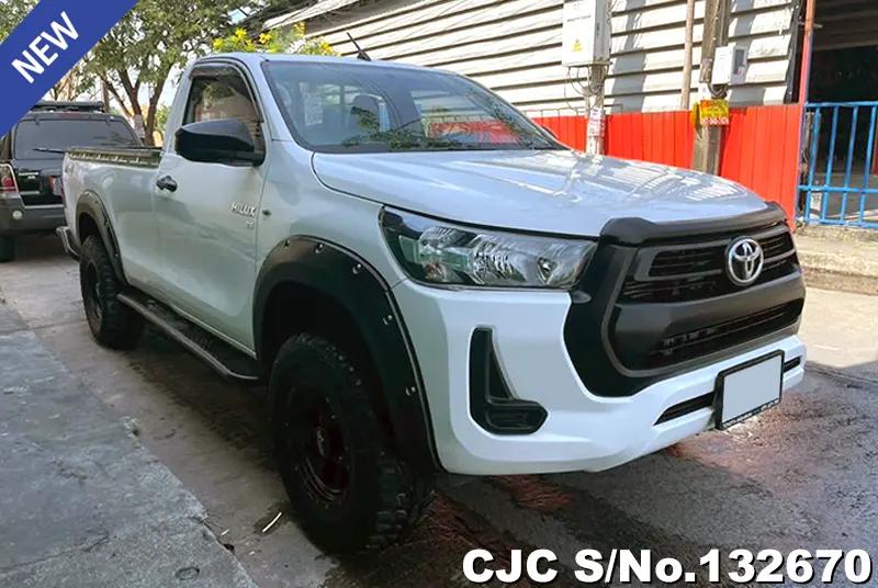 2021 Toyota / Hilux / Revo Stock No. 132670