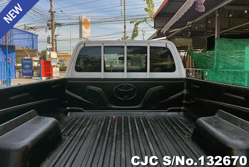 2021 Toyota / Hilux / Revo Stock No. 132670