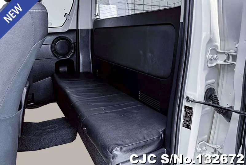 2024 Toyota / Hilux / Revo Stock No. 132672