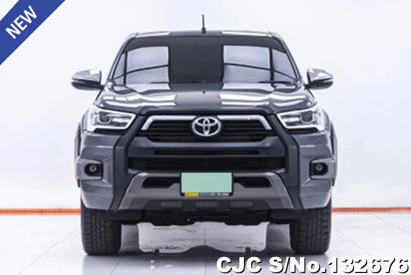 2025 Toyota / Hilux / Revo Stock No. 132676