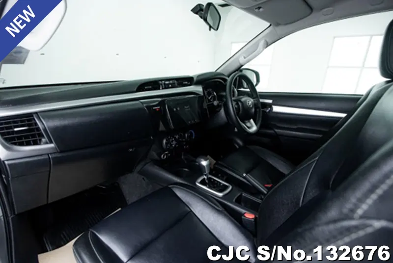 2025 Toyota / Hilux / Revo Stock No. 132676