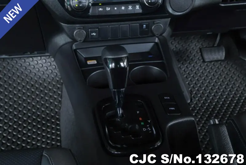2025 Toyota / Hilux / Revo Stock No. 132678