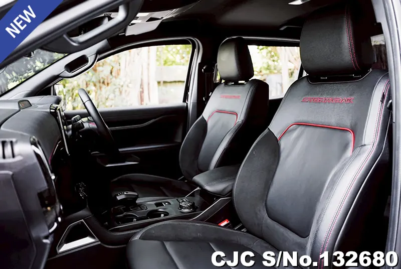 Ford Ranger in Black for Sale Image 11