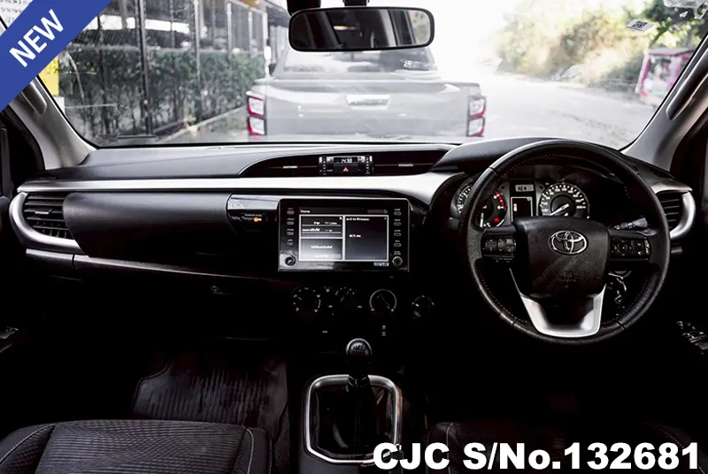 2021 Toyota / Hilux / Revo Stock No. 132681