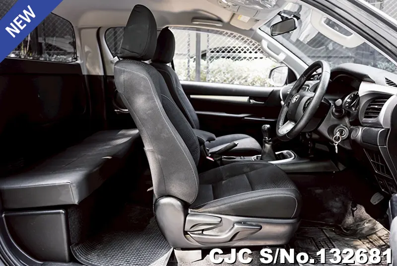 2021 Toyota / Hilux / Revo Stock No. 132681