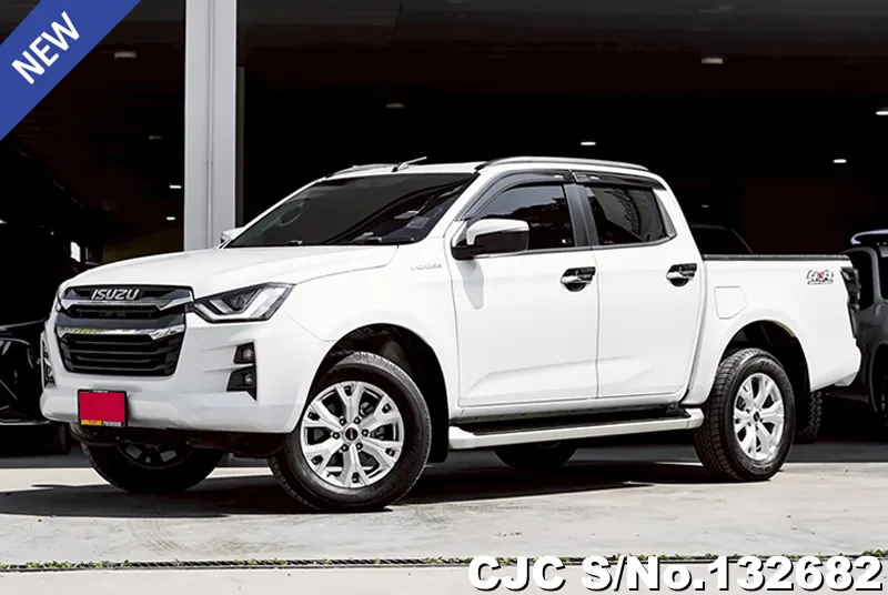 Isuzu D-Max in White for Sale Image 3