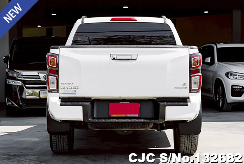Isuzu D-Max in White for Sale Image 5