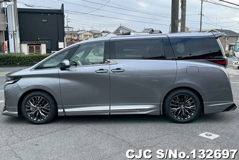 2026 Toyota / Vellfire Stock No. 132697