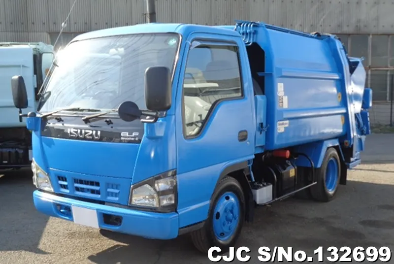 2004 Isuzu / Elf Stock No. 132699