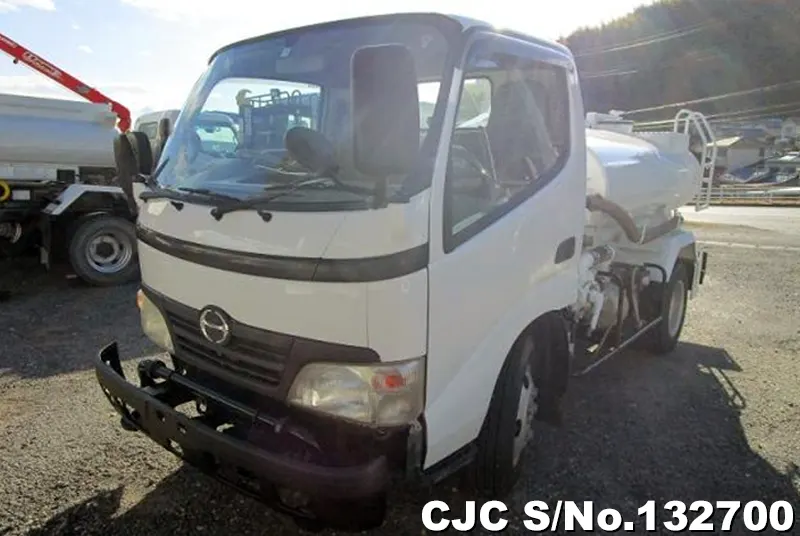 2008 Hino / Dutro Stock No. 132700