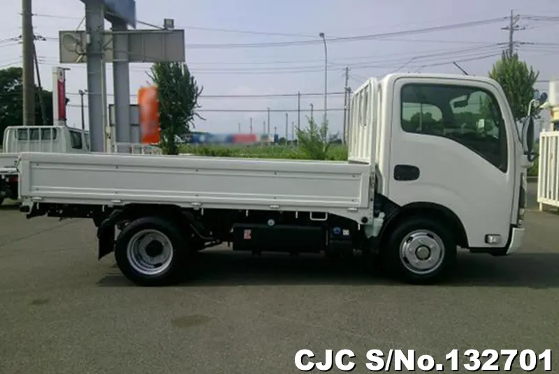2025 Mazda / Titan Stock No. 132701
