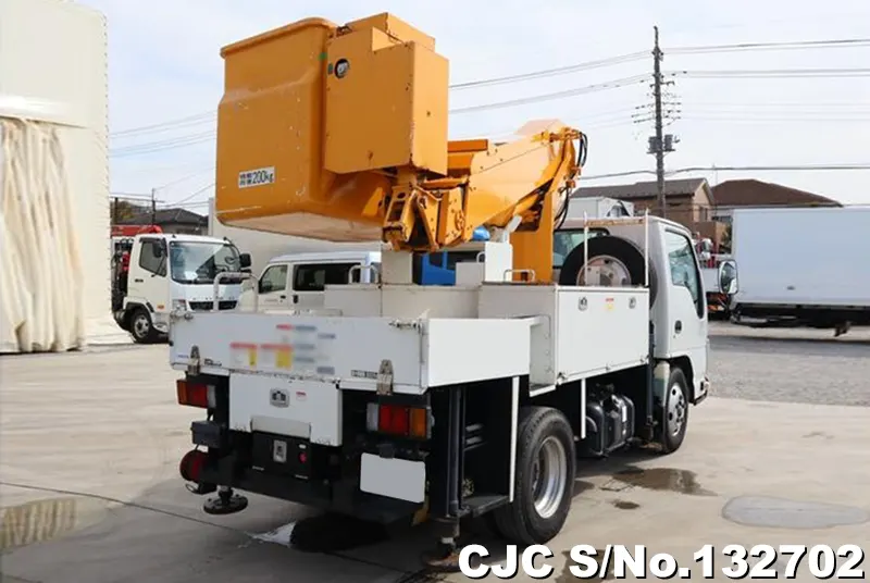 2013 Isuzu / Elf Stock No. 132702