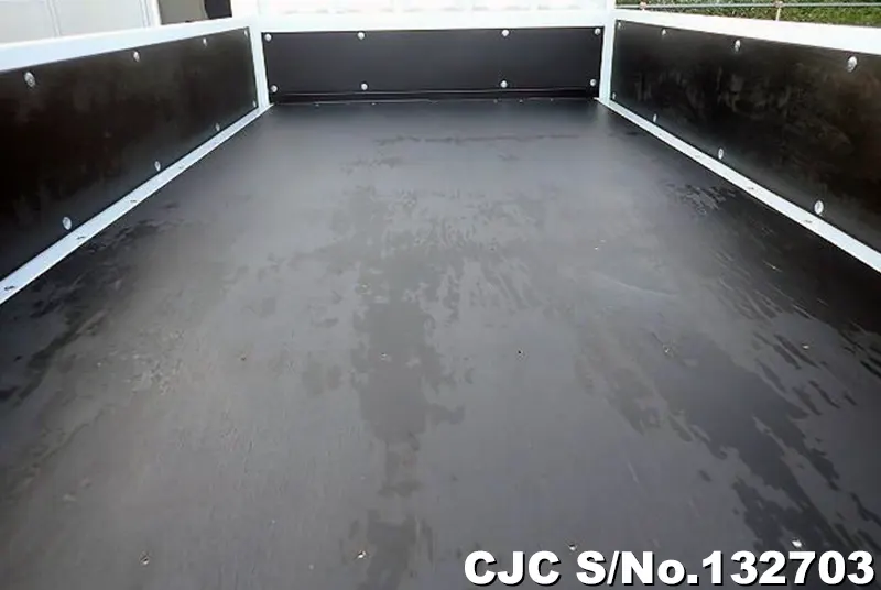 2025 Mitsubishi / Canter Stock No. 132703