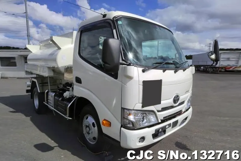 2025 Toyota / Dyna Stock No. 132716