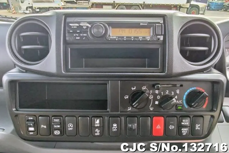 2025 Toyota / Dyna Stock No. 132716