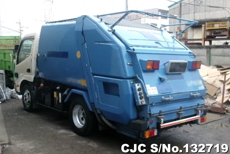 2013 Hino / Dutro Stock No. 132719