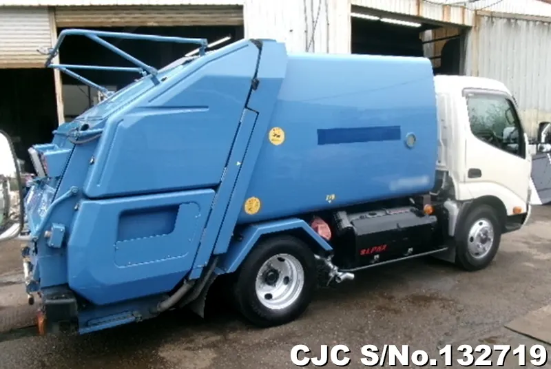 2013 Hino / Dutro Stock No. 132719