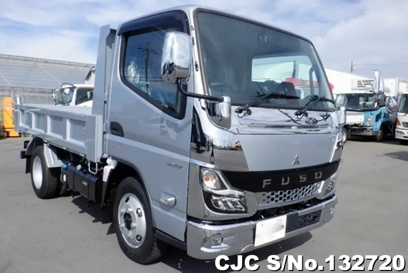 2025 Mitsubishi / Canter Stock No. 132720