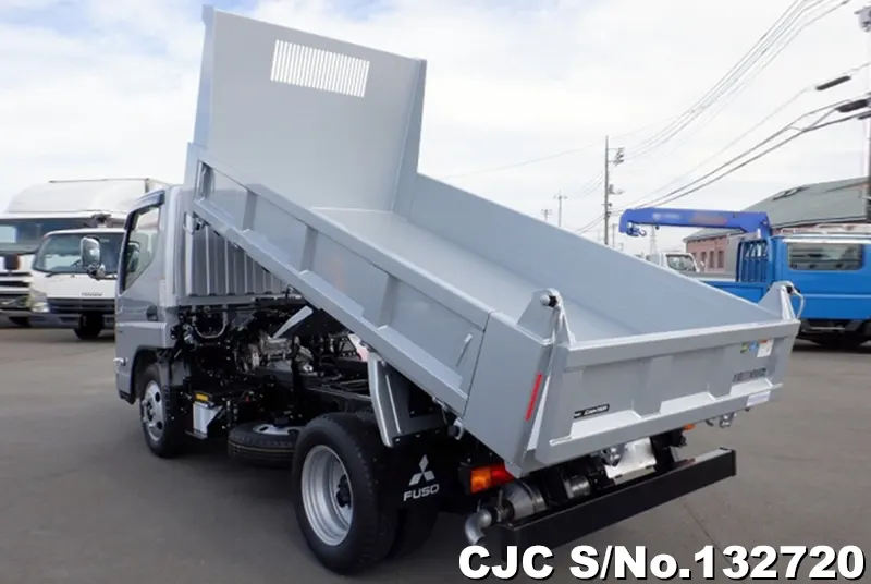 2025 Mitsubishi / Canter Stock No. 132720