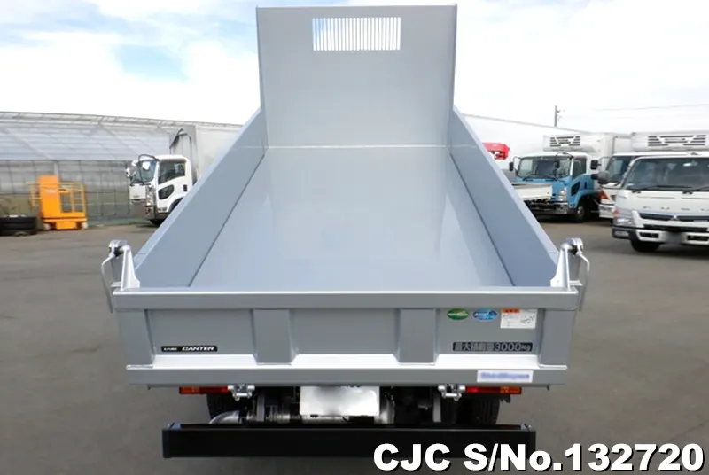2025 Mitsubishi / Canter Stock No. 132720