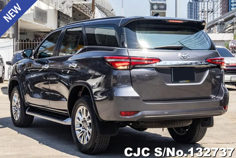 2022 Toyota / Fortuner Stock No. 132737