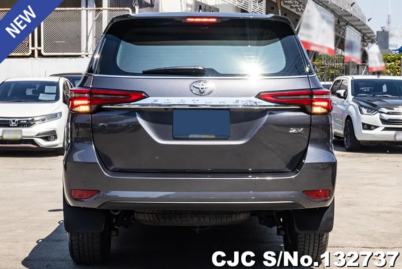 2022 Toyota / Fortuner Stock No. 132737
