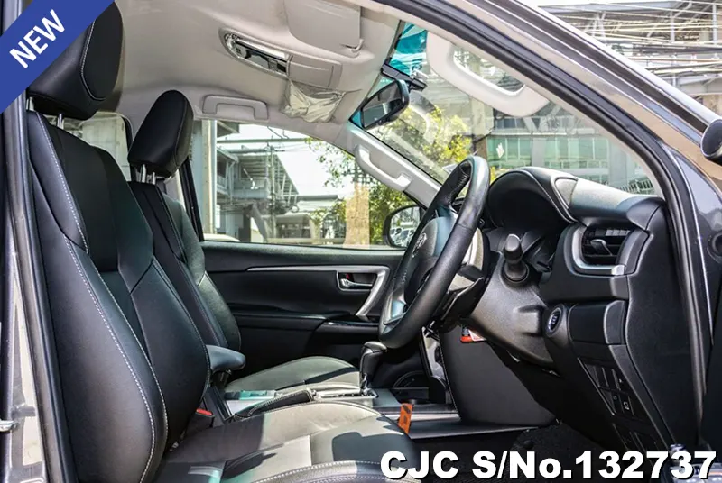 2022 Toyota / Fortuner Stock No. 132737
