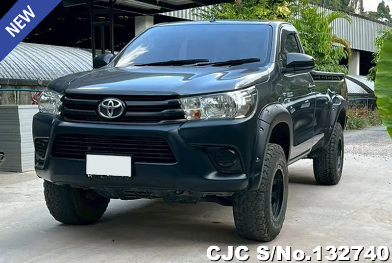 2019 Toyota / Hilux / Revo Stock No. 132740