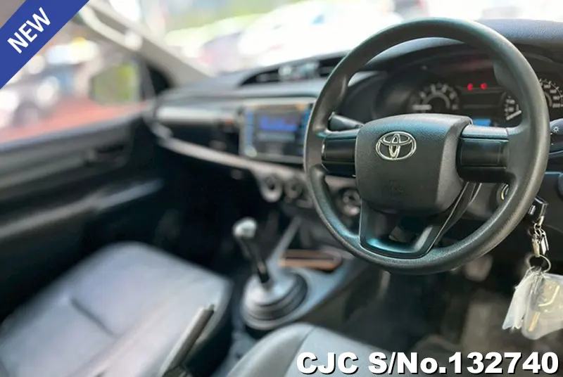 2019 Toyota / Hilux / Revo Stock No. 132740