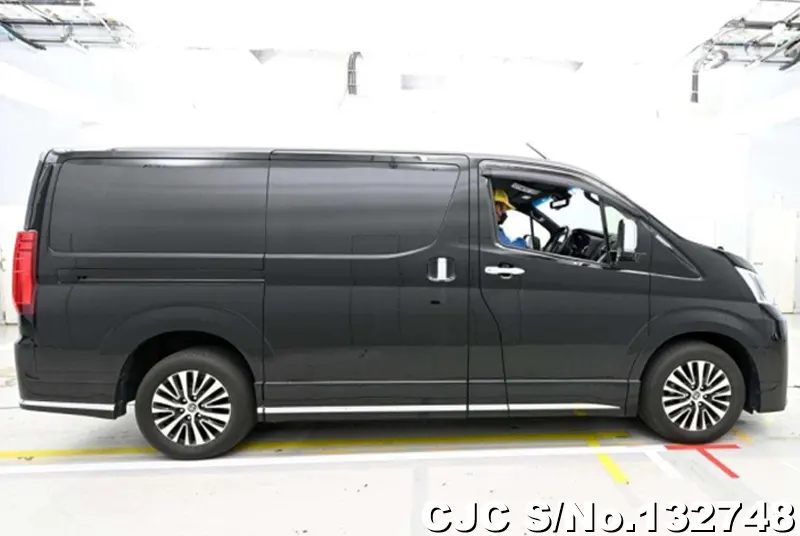 2021 Toyota / GranAce Stock No. 132748