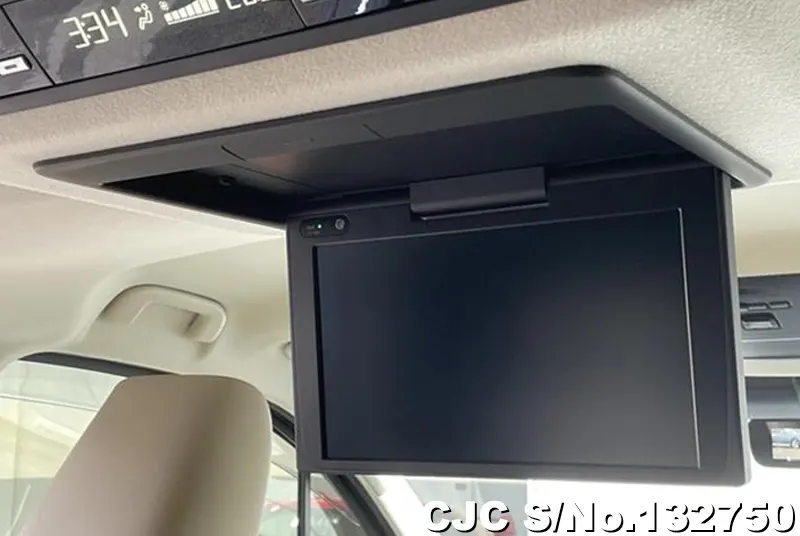 2020 Toyota / GranAce Stock No. 132750