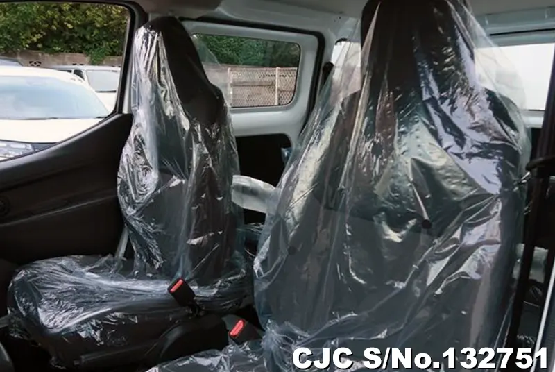 Nissan NV200 in White for Sale Image 7