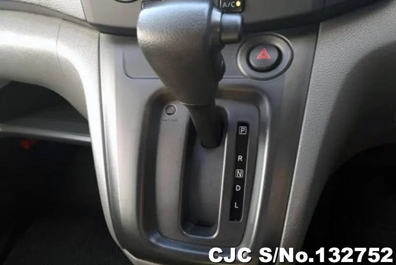 Nissan NV200 in Silver for Sale Image 10
