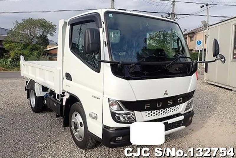 2025 Mitsubishi / Canter Stock No. 132754