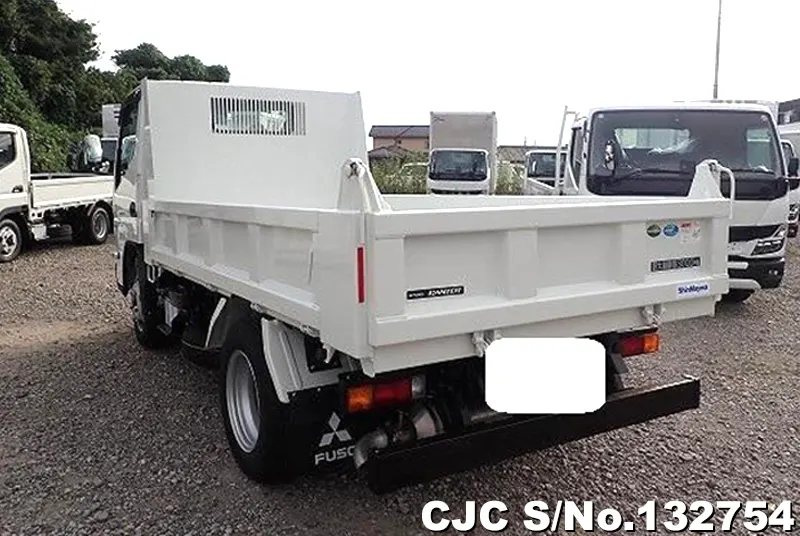 2025 Mitsubishi / Canter Stock No. 132754