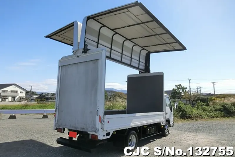 2005 Isuzu / Elf Stock No. 132755