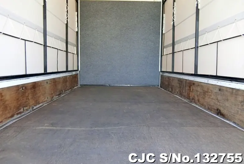 2005 Isuzu / Elf Stock No. 132755