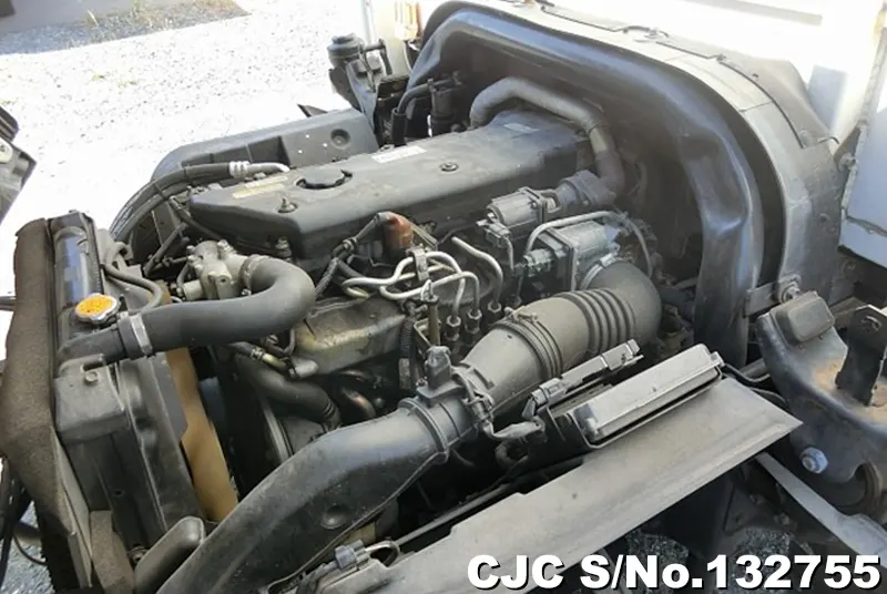 2005 Isuzu / Elf Stock No. 132755