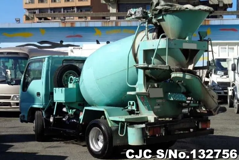 2010 Isuzu / Elf Stock No. 132756