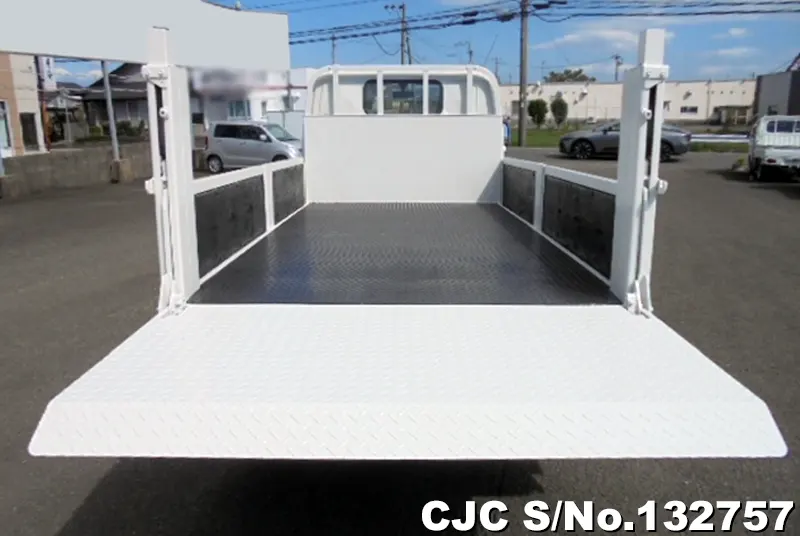 2012 Hino / Dutro Stock No. 132757