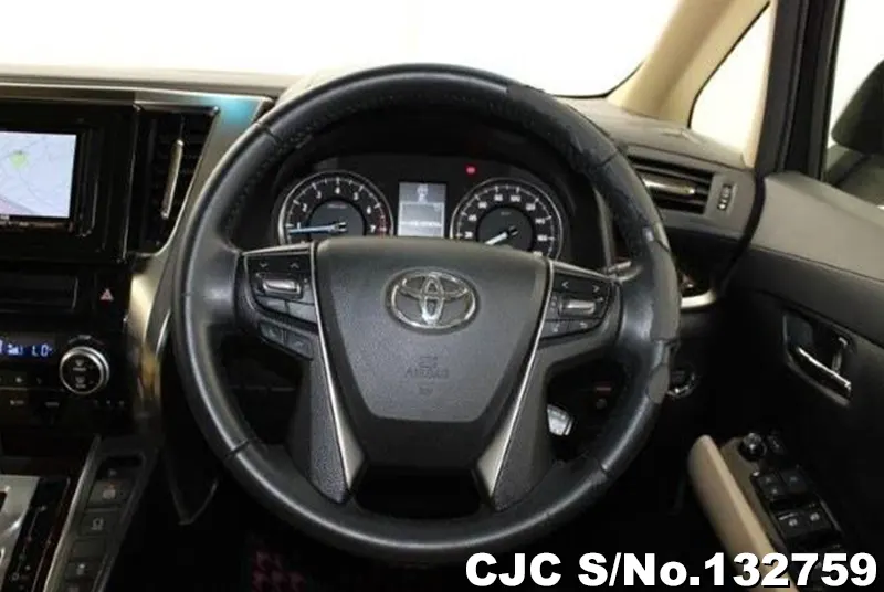 2017 Toyota / Vellfire Stock No. 132759