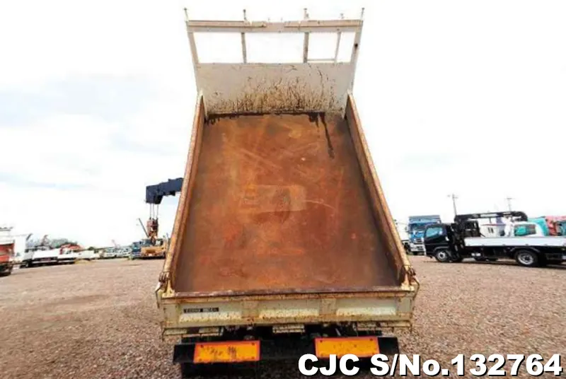 2004 Mitsubishi / Canter Stock No. 132764