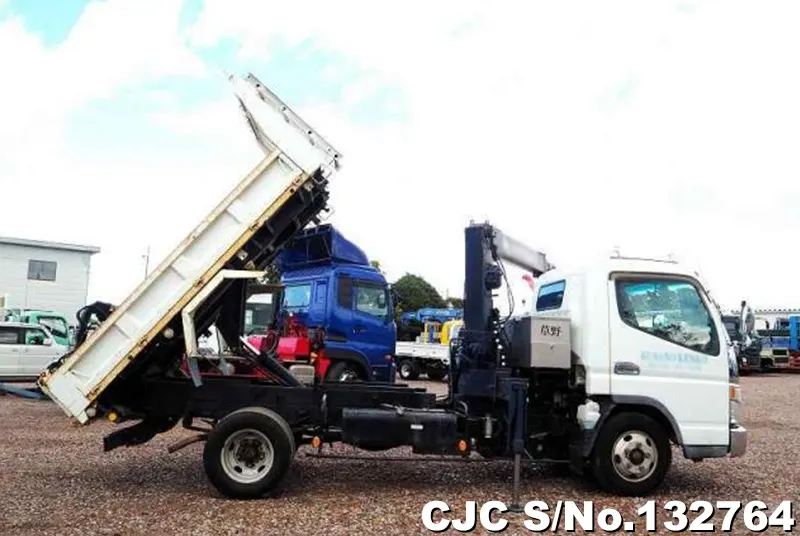 2004 Mitsubishi / Canter Stock No. 132764