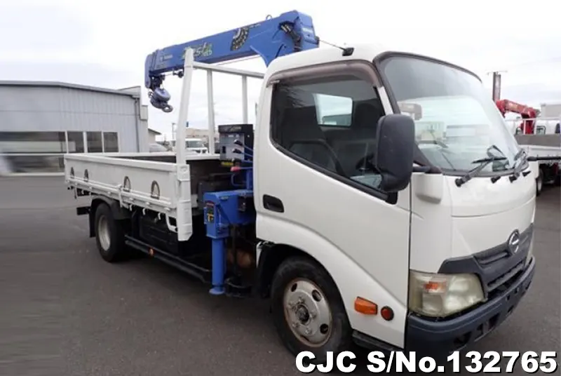 2011 Hino / Dutro Stock No. 132765