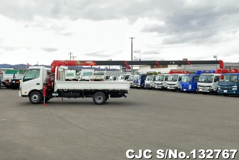 2025 Hino / Dutro Stock No. 132767