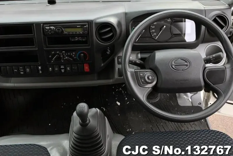 2025 Hino / Dutro Stock No. 132767